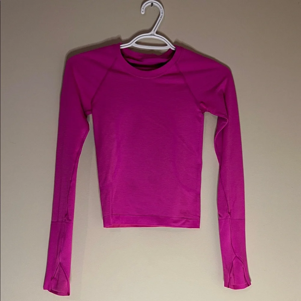 Women's Swiftly Tech Lululemon Long Sleeve shirt - Picture 1 of 2